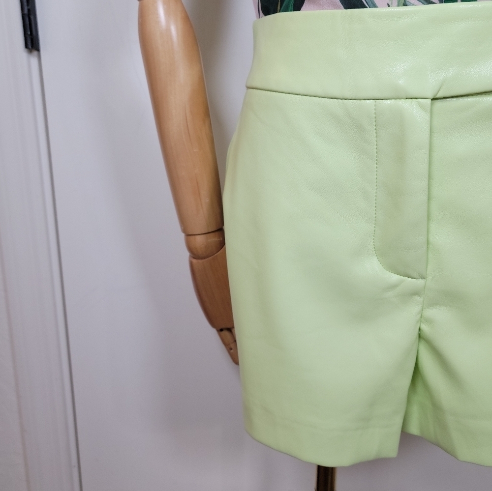 House of Harlow 1960 Faux Leather High Waist Shorts Size 8 - Picture 4 of 13